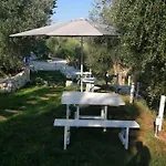 بيت للعطل *suite *pozzo Dei Desideri بيسْكيتْشّي